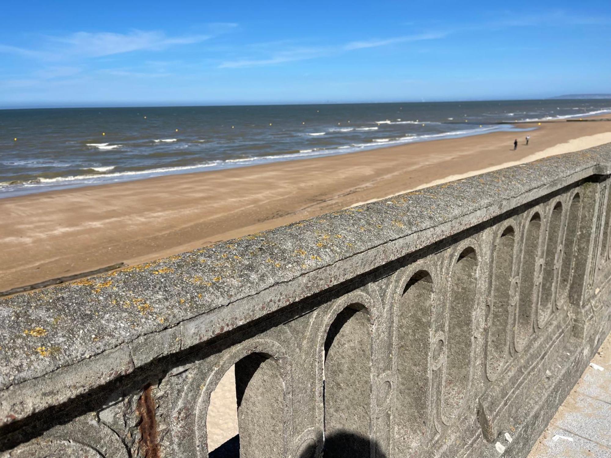 Pressoir De La Mare Superhote 12 Minutes De Cabourg Goustranville Buitenkant foto